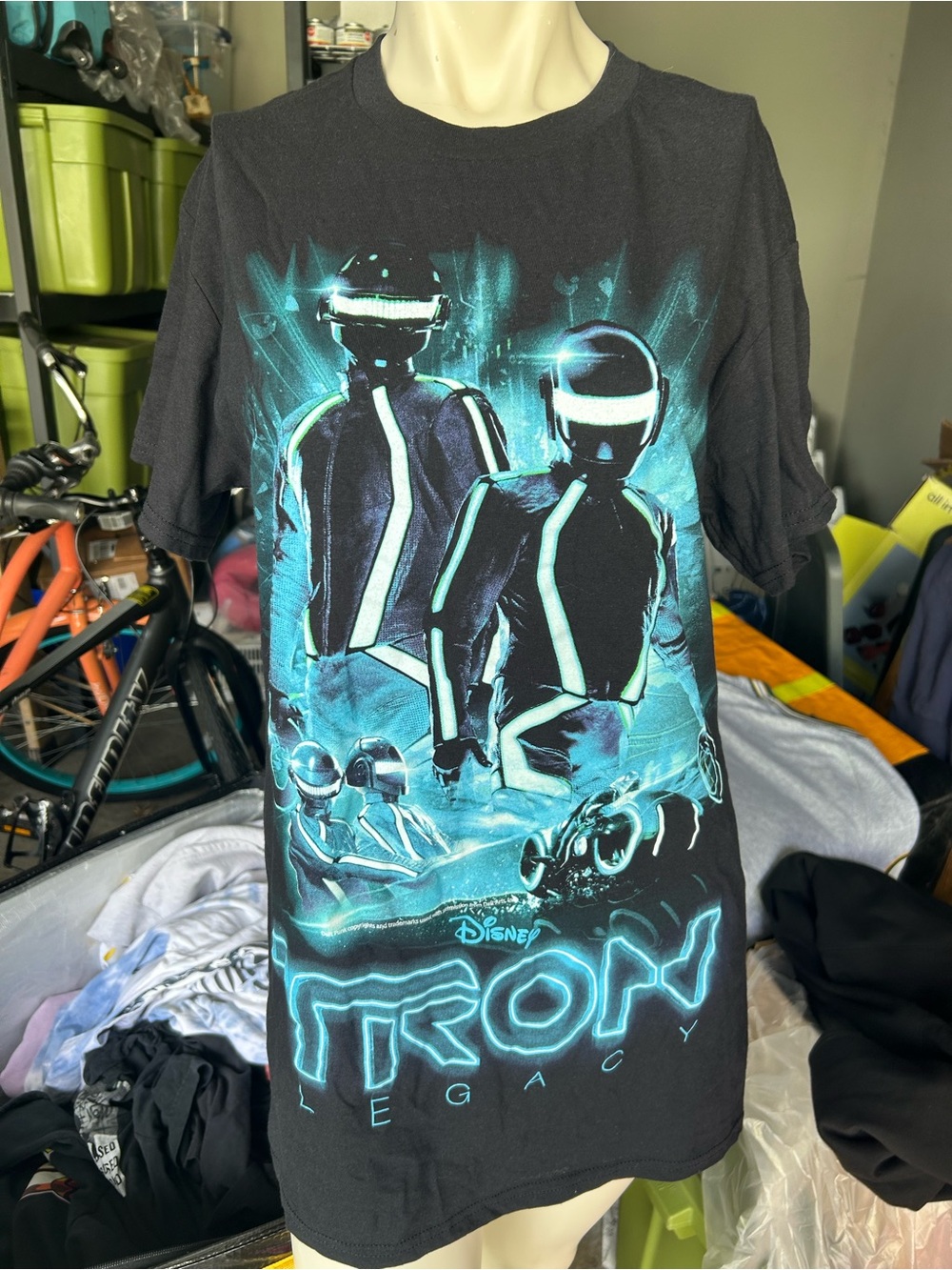 Disney tron legacy shirt size small as is